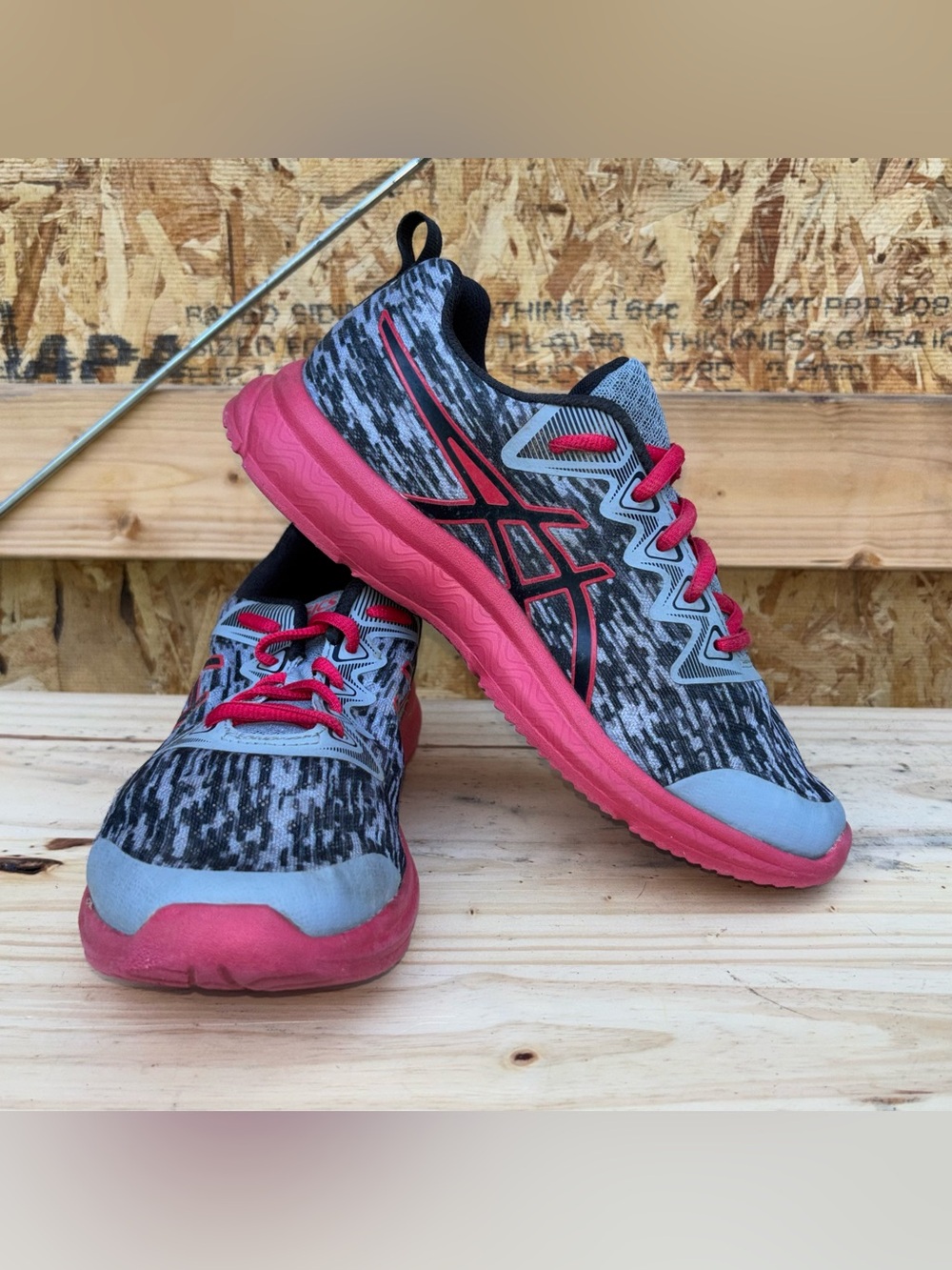 ASICS soulyte shoes